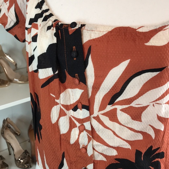 Roxy printed button up flowy shirt size xs - Picture 2 of 6